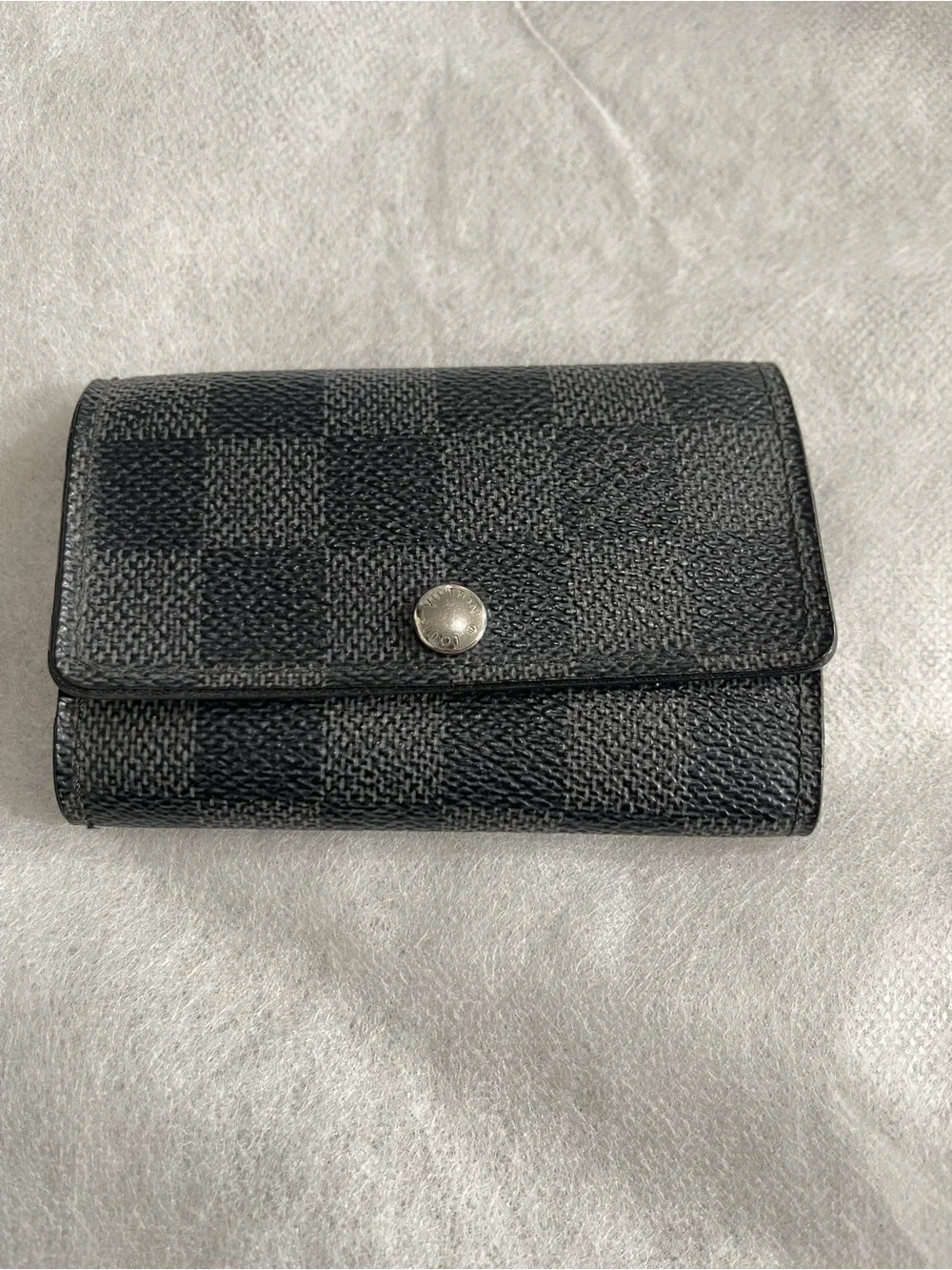 Louis Vuitton Black Damier Compact Key Holder